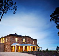 Kingsford Homestead - Airlie Beach Holiday