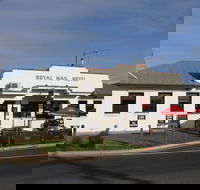 Royal Hotel Mulwala - Airlie Beach Holiday