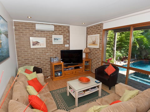 Seacove On The Beach - Airlie Beach Holiday 3