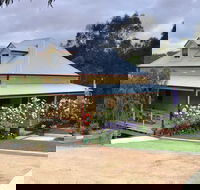 Tanwarra Lodge Bed and Breakfast - Airlie Beach Holiday