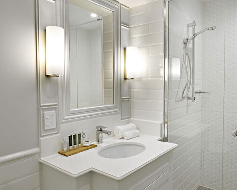 The Arbour Boutique Apartments - Airlie Beach Holiday 5