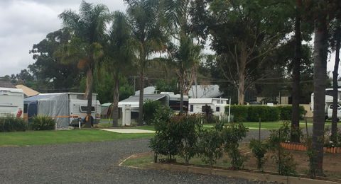 Wine Country Tourist Park - Airlie Beach Holiday 3