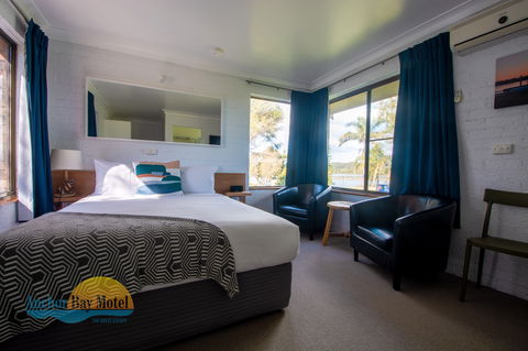 Anchor Bay Motel - Airlie Beach Holiday 1