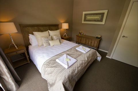 Berowra Waters Penthouse - Airlie Beach Holiday 0