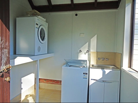 Chapman Cottage At Callala Bay - Airlie Beach Holiday 8