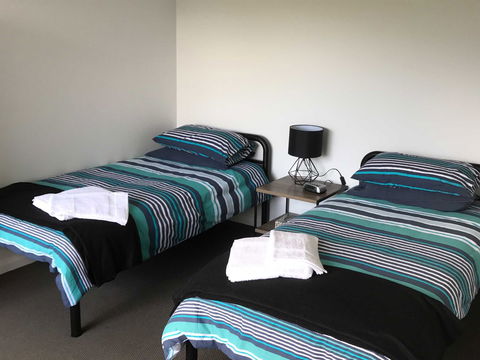 Derby Digs Cottage - Airlie Beach Holiday 1