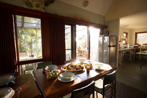 Hawkesbury Heights YHA - Airlie Beach Holiday 6