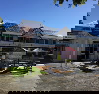 Jacaranda Hotel - Airlie Beach Holiday
