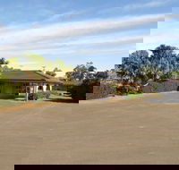 Macquarie Valley Motor Inn - Airlie Beach Holiday