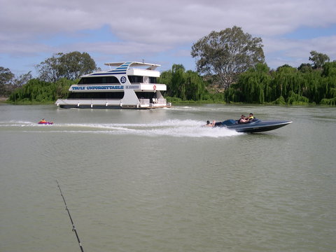 Rabbiters Hut - Airlie Beach Holiday 6