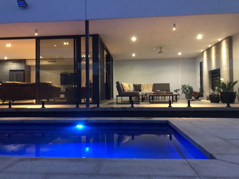 The Sinatra Mulwala - Airlie Beach Holiday 0