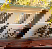 Alice Lodge Backpackers - Airlie Beach Holiday