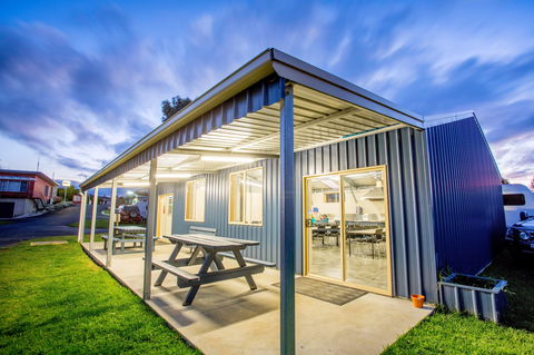 BIG4 Ulverstone Holiday Park - Airlie Beach Holiday 2