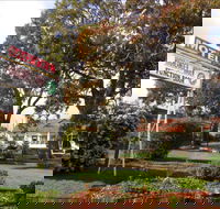 Highlander Haven Motel and Function Centre - Airlie Beach Holiday