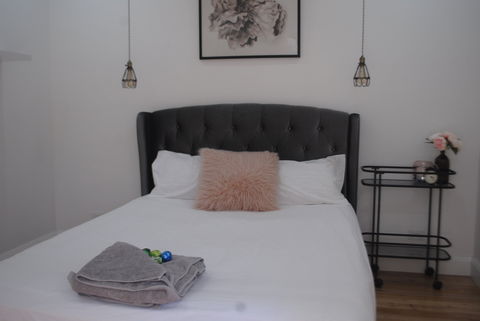 Native B And B - Callala Bay - Airlie Beach Holiday 1