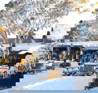 Ramada Resort by Wyndham Dinner Plain Mt Hotham - Airlie Beach Holiday