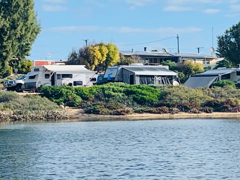 Venus Bay Beachfront Tourist Park - Airlie Beach Holiday 1