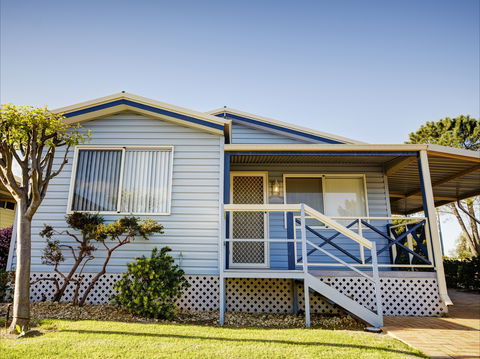 Wavecrest Village Tourist Park - Airlie Beach Holiday 2