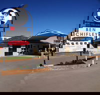 Ben Chifley Motor Inn - Airlie Beach Holiday