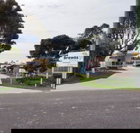 Browns Rocks Caravan Park - Airlie Beach Holiday
