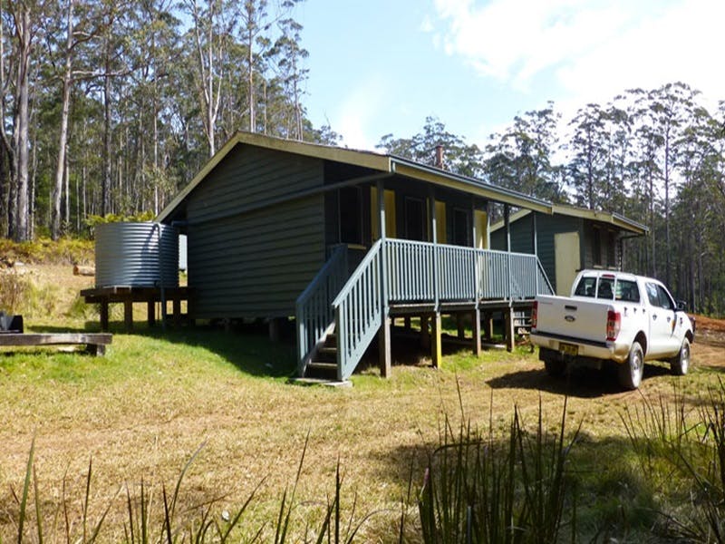 Comara NSW Airlie Beach Holiday