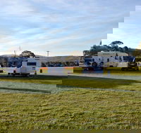Merimbula Lake Holiday Park - Airlie Beach Holiday