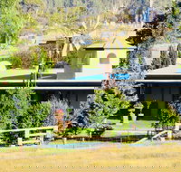 Oakleigh Vigneto and Fattoria - Airlie Beach Holiday