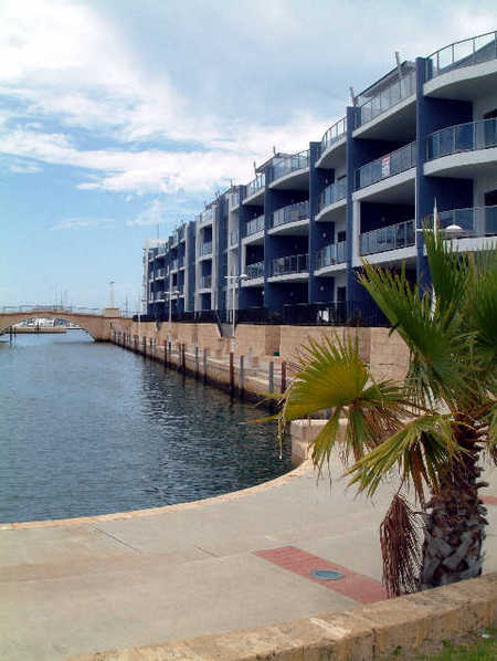 Crest Del Mar Apartments - Airlie Beach Holiday 3