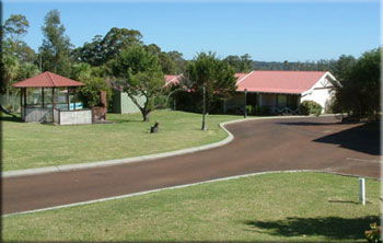 Karri Forest Motel & Restaurant - Airlie Beach Holiday 2