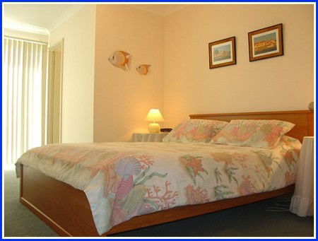 Seascapes Bed & Breakfast - Airlie Beach Holiday 1