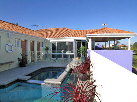 Quinns Reef B & B - Airlie Beach Holiday 2