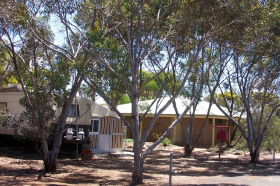 Lake King Caravan Park - Airlie Beach Holiday 0