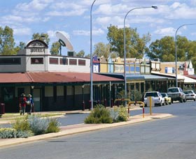 Cunderdin WA Airlie Beach Holiday