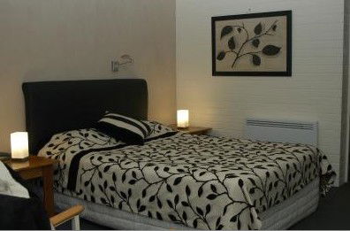 Bermagui Motor Inn - Airlie Beach Holiday 2