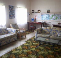 Tingle All Over - Youth Hostels of Australia - Airlie Beach Holiday