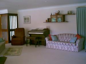 Jenny's Lake Farm B&B - Airlie Beach Holiday 1