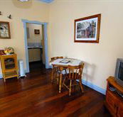 My Place Colonial Accommodation - Airlie Beach Holiday