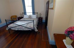 My Place Colonial Accommodation - Airlie Beach Holiday 4