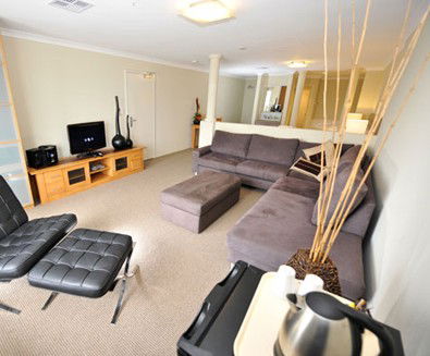 Breakwater Bed And Breakfast - Airlie Beach Holiday 0