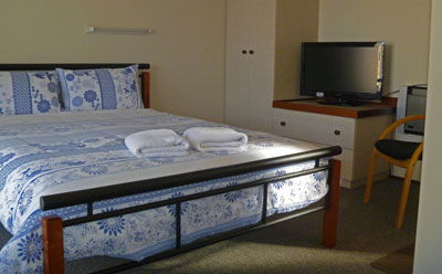 Coolgardie Motel - Airlie Beach Holiday 1