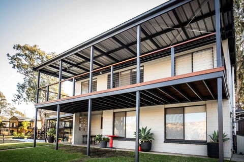 58 Pelican Point Via Morgan - Airlie Beach Holiday 1