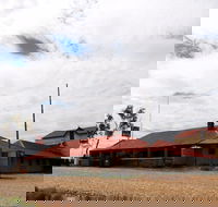 Albert Hotel - Airlie Beach Holiday