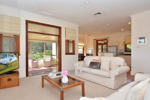 Callie Rose - Airlie Beach Holiday 2