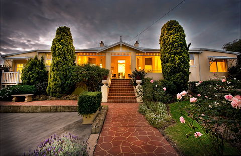 Dunmoylen House Bed And Breakfast - Airlie Beach Holiday 0