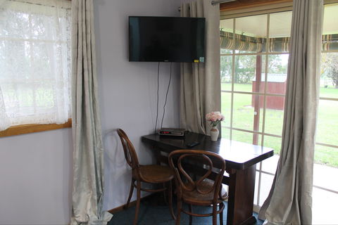 Factory Lane Bed & Breakfast - Airlie Beach Holiday 2