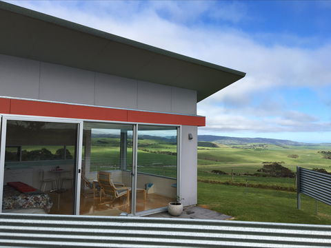 Lush Pastures Hosted BnB - Airlie Beach Holiday 1