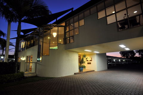 McNevins Maryborough Motel - Airlie Beach Holiday 0