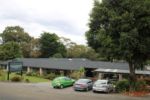 Prom Country Lodge - Airlie Beach Holiday 1