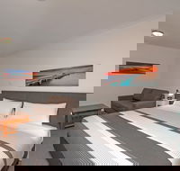 River Street Motel - Airlie Beach Holiday