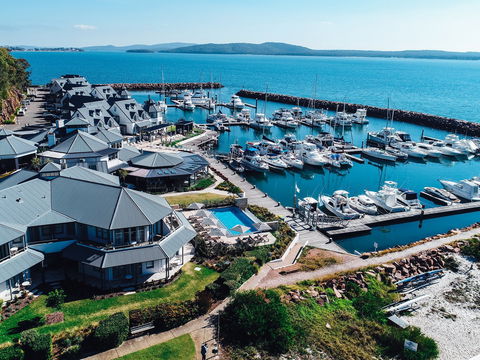 The Anchorage Hotel And Spa - Airlie Beach Holiday 0